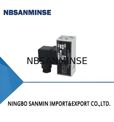 TL0522 潤滑油圧力スイッチ 圧力コントローラー IP54